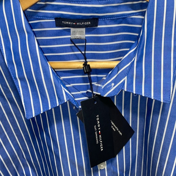 Tommy Hilfiger Woman’s Button Down Long Sleeves Suit Shirt - Picture 8 of 14